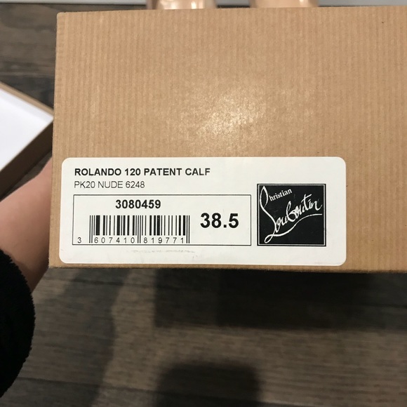 Christian Louboutin Nude Rolando 38.5 or 8 (120mm) - Picture 4 of 5